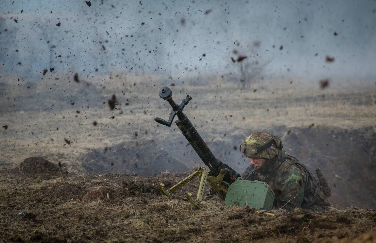 ВРУ требует чтобы Россия прекратила огонь на Донбассе