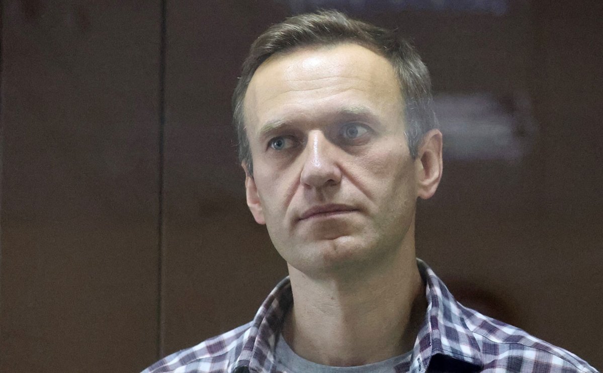 Через минимальное время лечить будет некого, – Навальный прекращает голодовку