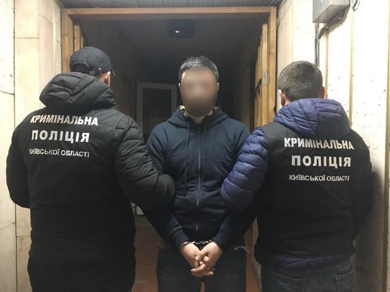 Украли 15 ценных часов на сумму более 3 миллионов гривен – полиция задержала азербайджанскую преступную группировку