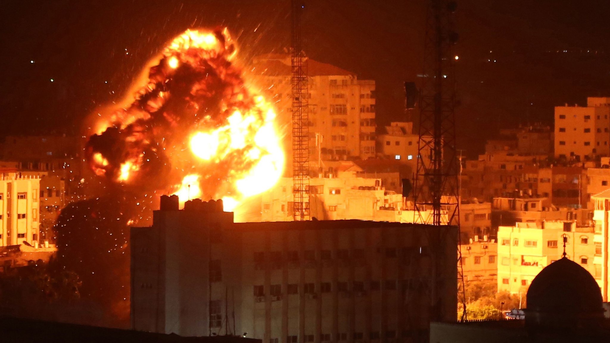 Ответный огонь: Израиль уничтожил более 40 представителей движения ХАМАС. ФОТО и ВИДЕО