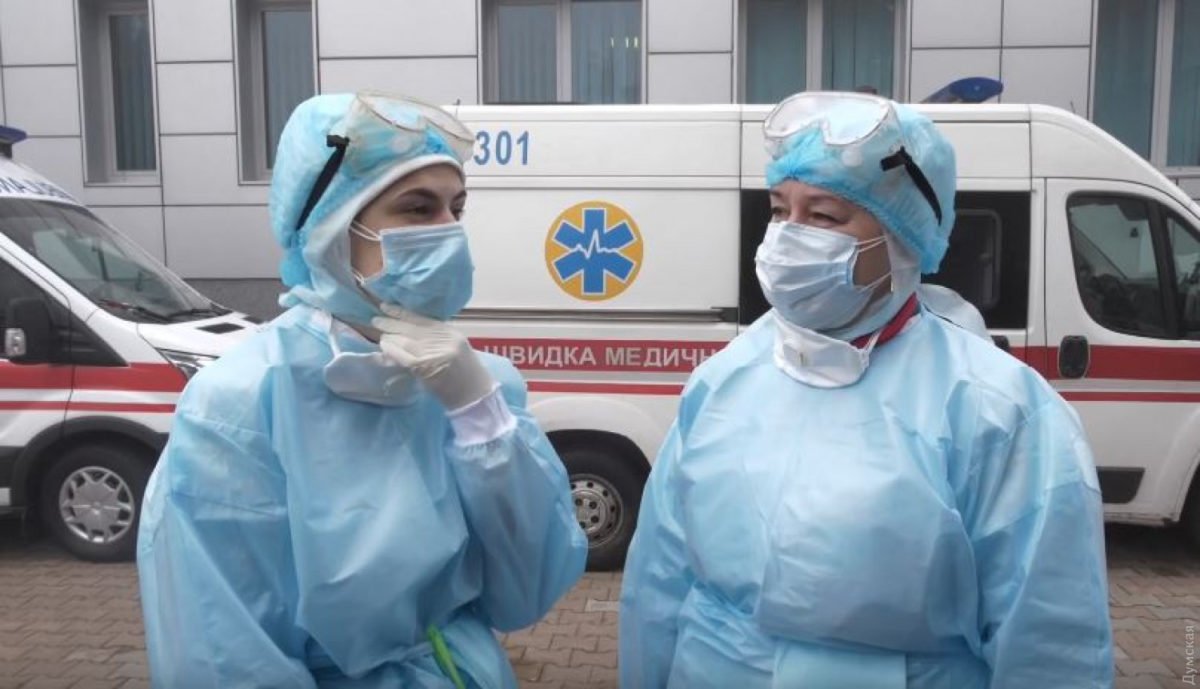В Киеве сотрудники медицины вышли на протест. ВИДЕО