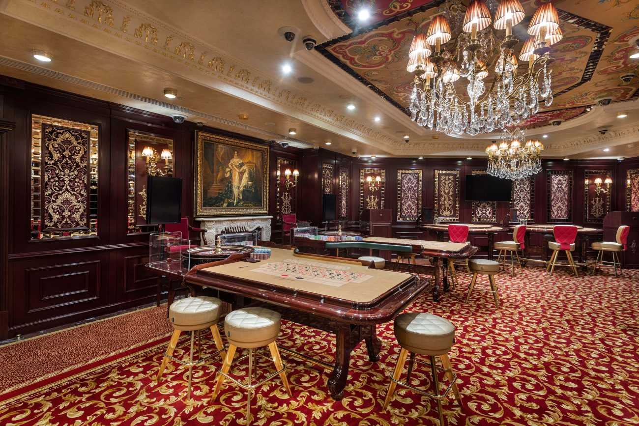 В отеле InterContinental Kyiv заработало первое легальное казино в Украине
