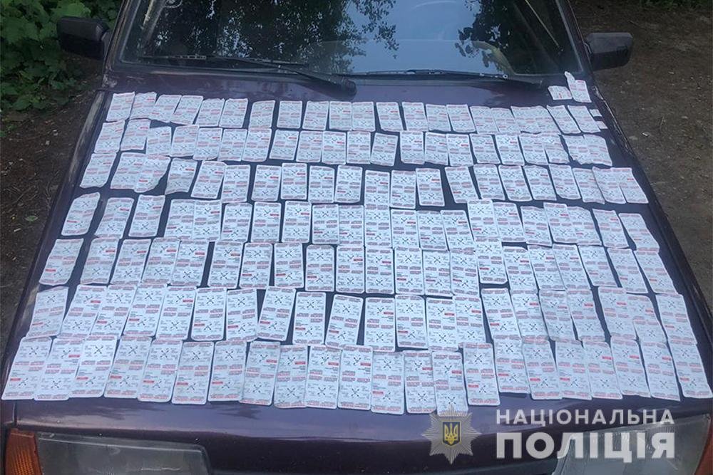Миллион за месяц: на Прикарпатье правоохранители задержали наркоторговцев. ФОТО