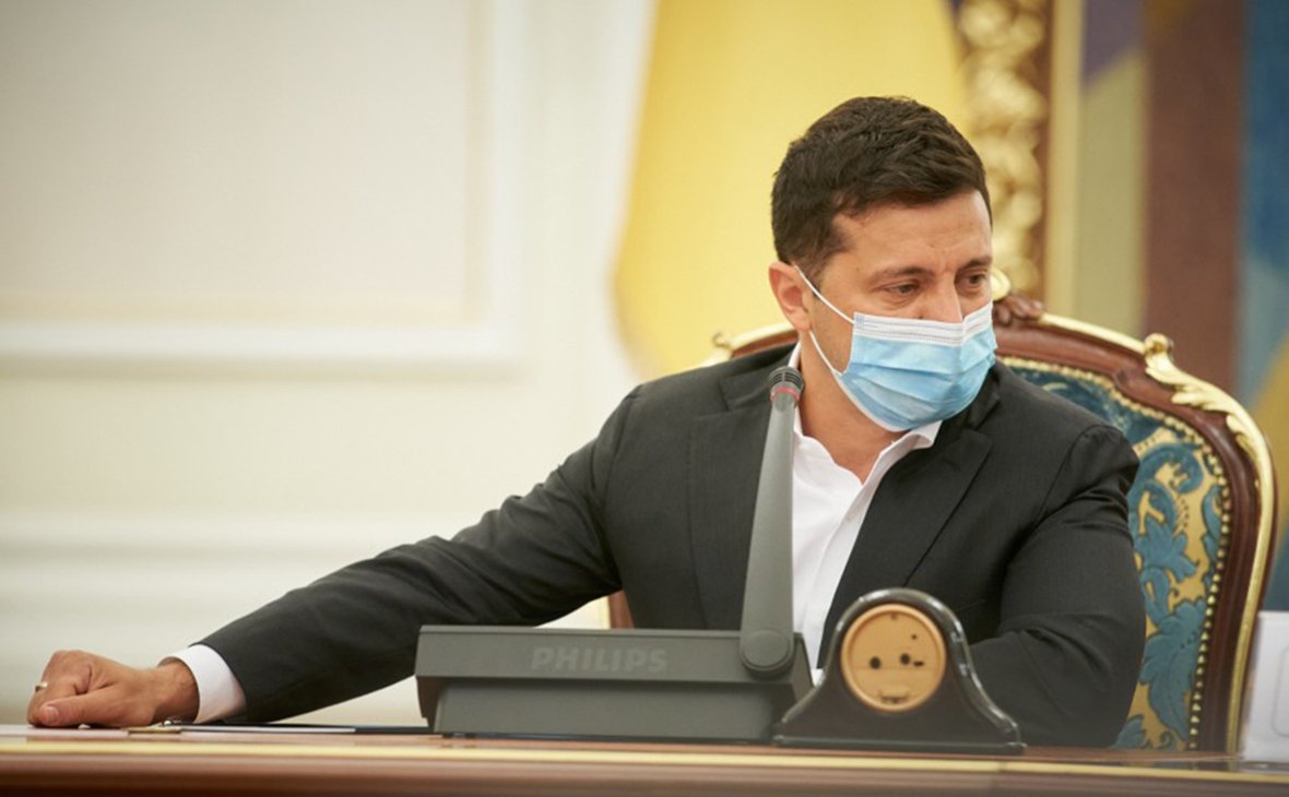В Украине повысят минимальную заработную плату медикам: Зеленский подписал указ. ВИДЕО