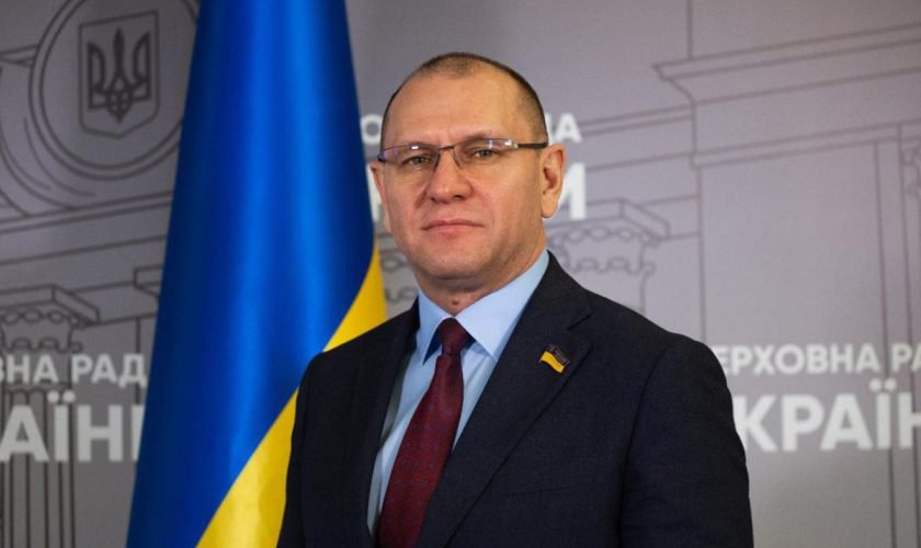 Бывший депутат из фракции «Слуга народа» похвалил статью Путина