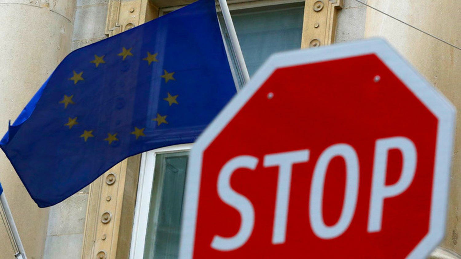 ЕС внес Украину в список «безопасных» стран