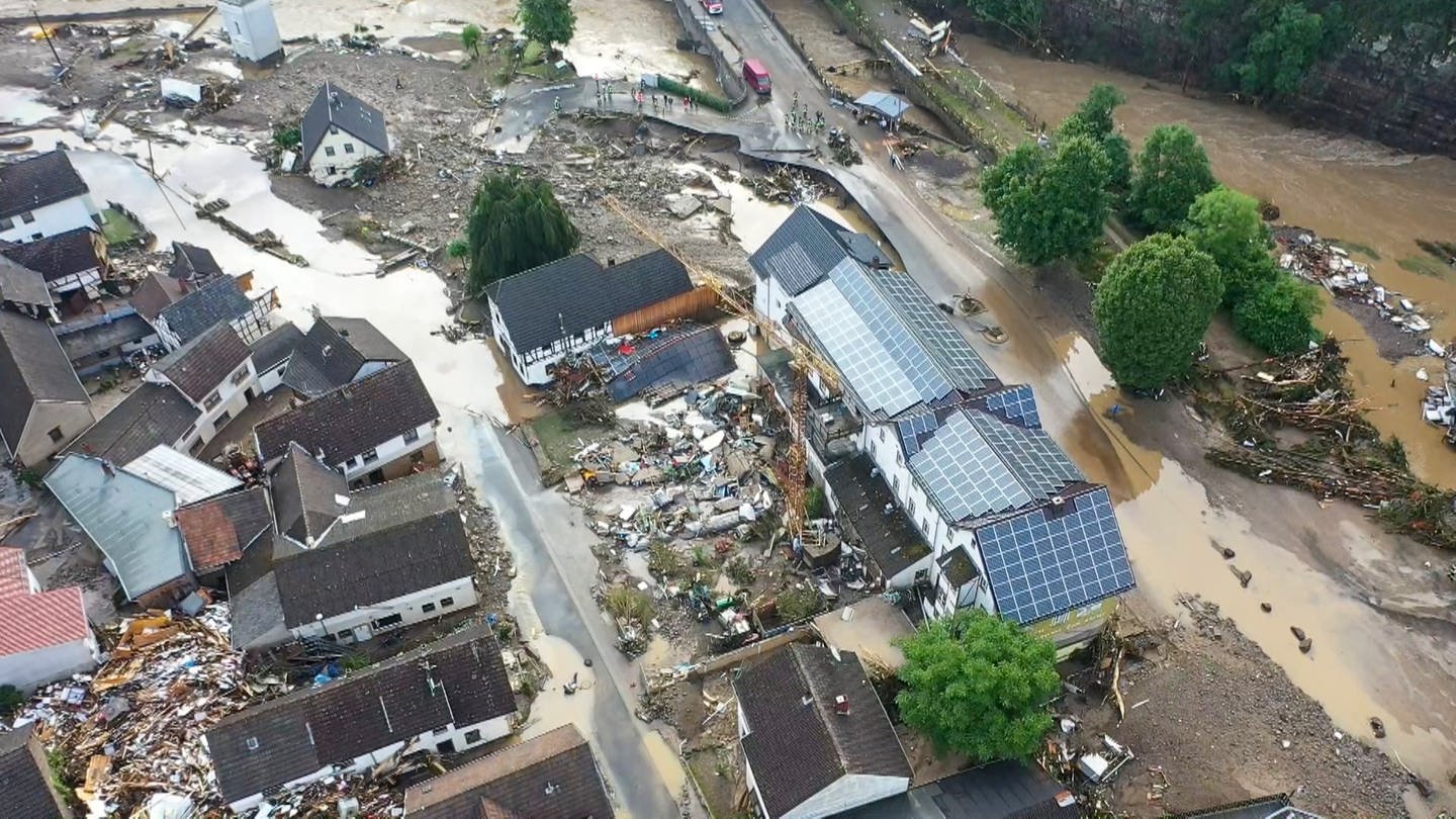 Более 100 погибших в Германии после масштабного потопа