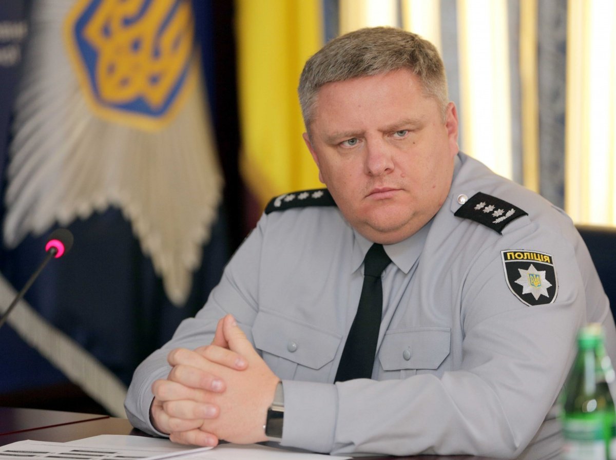 Начальник киевской полиции Крищенко ушел в отставку