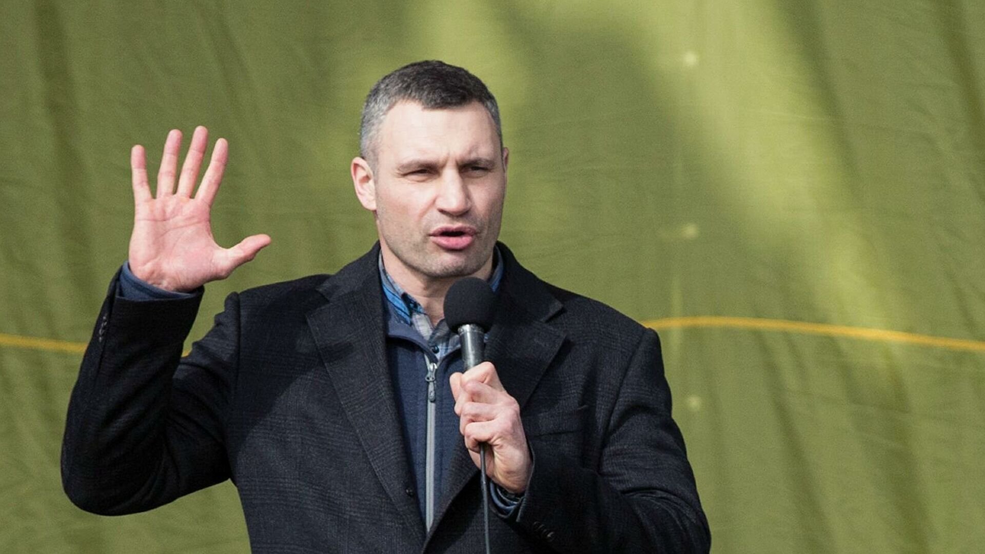 Пока Кличко пробуксовывает поход в регионы, в Киеве «устают» мосты