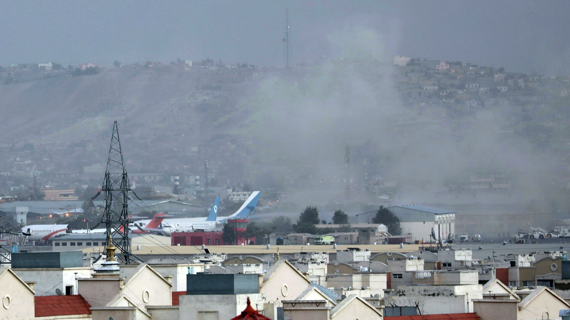 Взрыв в Кабуле: погибло больше 100 человек