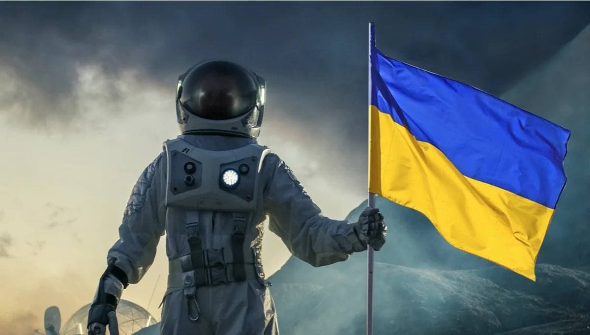Украина впервые в истории доставит государственный флаг на Луну