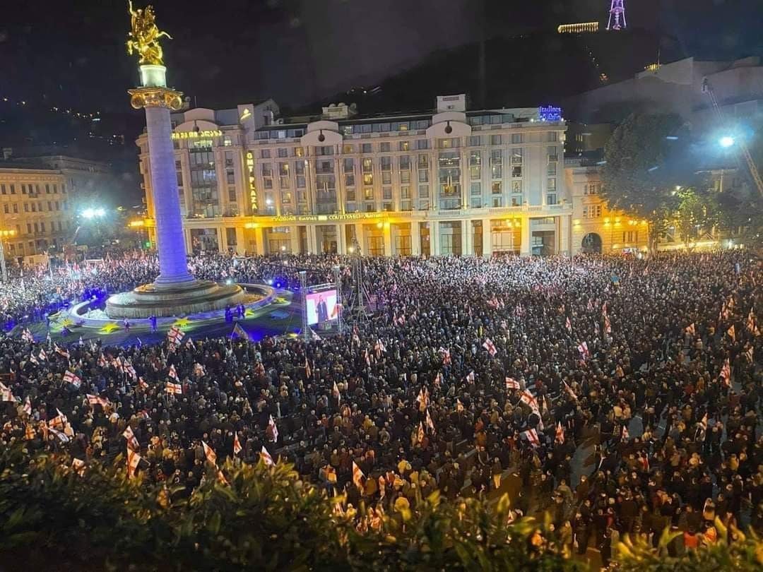 «Майдан» в Тбилиси: сторонники Саакашвили устроили митинг. ФОТО, ВИДЕО