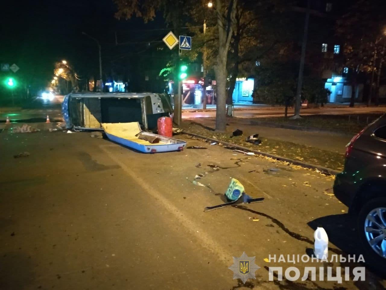 Смертельная авария в Харькове: столкнулись две машины. ФОТО