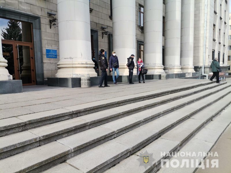 В Житомире заминировали суд: полиция проверяет пять учреждений