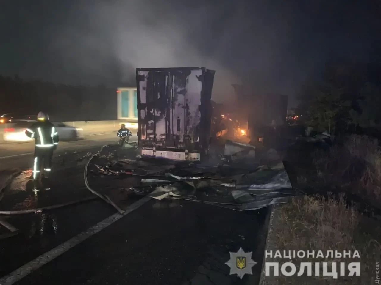 Смертельное ДТП на трассе Киев – Одесса: водитель грузовика сгорел в кабине. ВИДЕО 18+