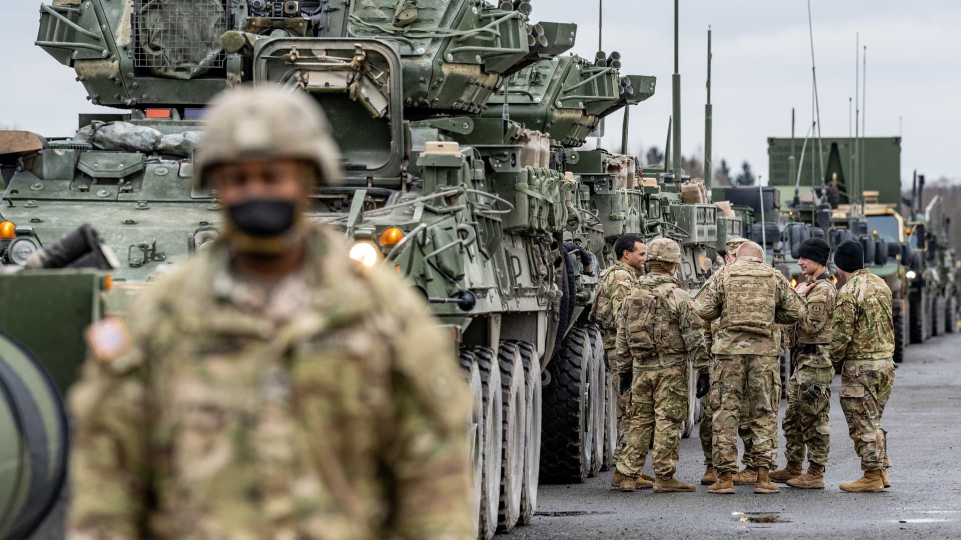 Поки війна в Україні затягується, Пентагон будує довгострокові плани на Європу - The Washington Post
