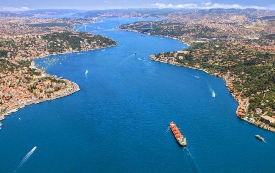 Турецький уряд запевнив, що не пропустить військові кораблі в Чорне море до кінця війни