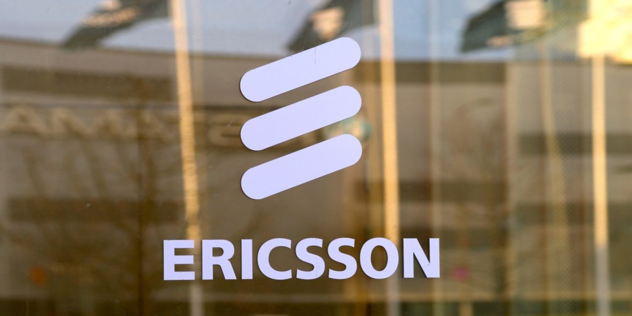 Ericsson призупинив свій бізнес у Росії