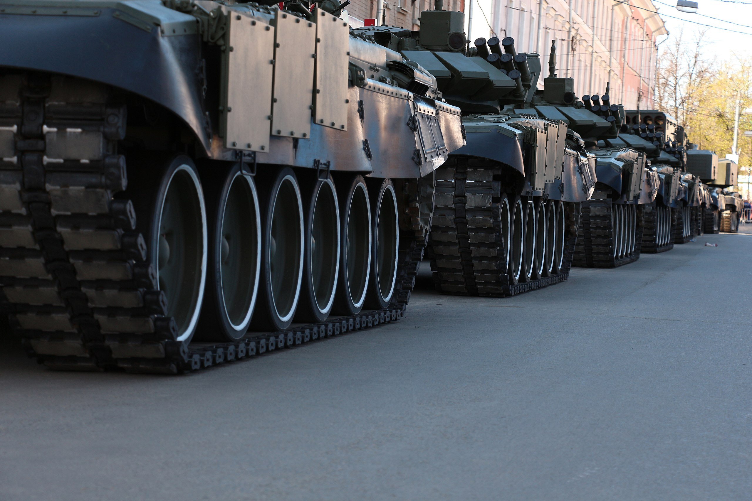 Польща передала Україні понад 200 танків і іншу військову техніку, - ЗМІ