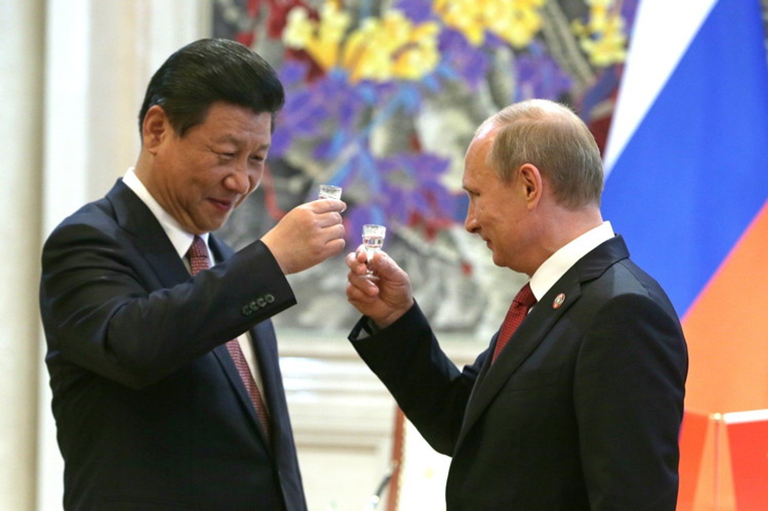 Зав’язла в Україні росія дає важкі уроки Китаю, - Reuters
