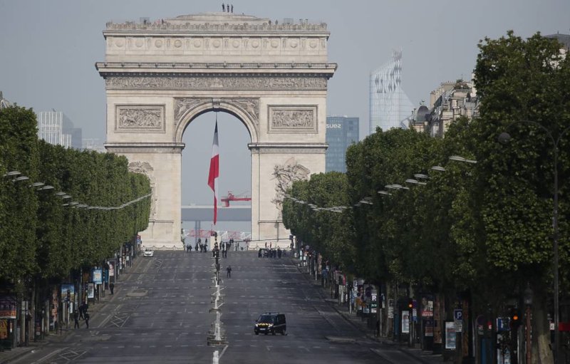 для росії не знайшлось місця на святкуванні Дня Перемоги в Парижі, - The Washington Post