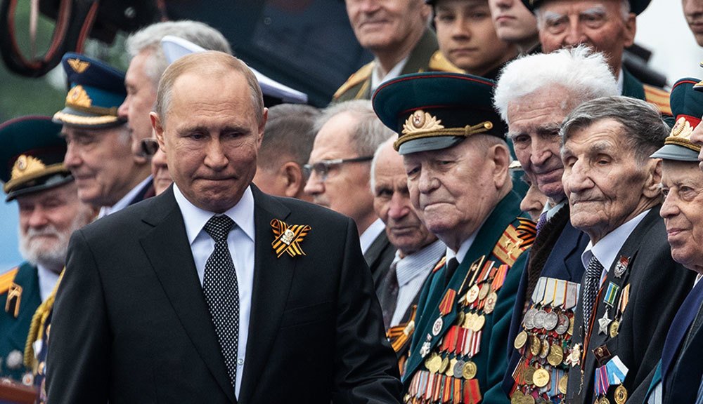 Чому військовий парад 9 травня такий важливий для президента росії - Economist