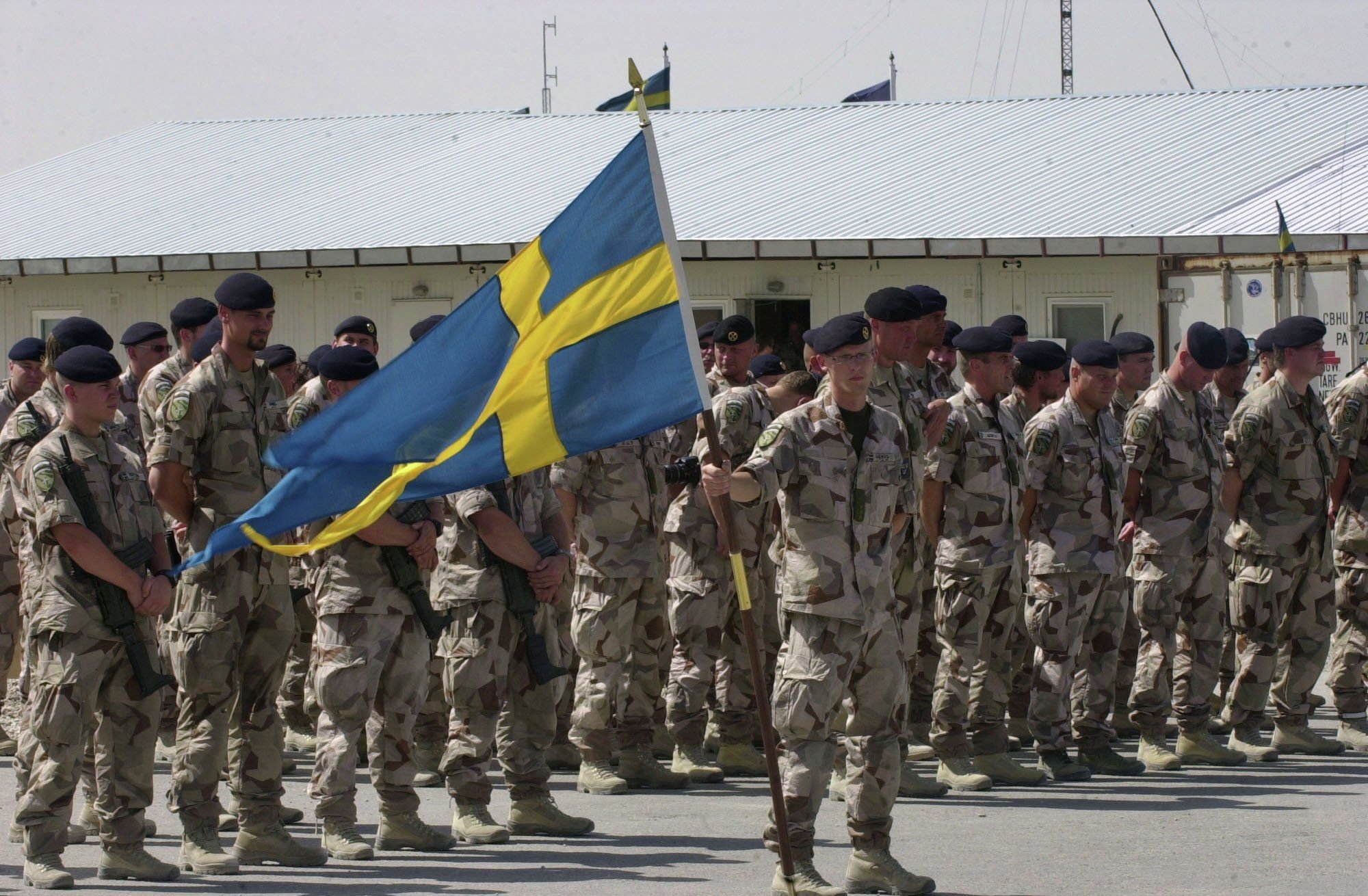 Після 200 років нейтралітету Швеція йде до НАТО, - NYT