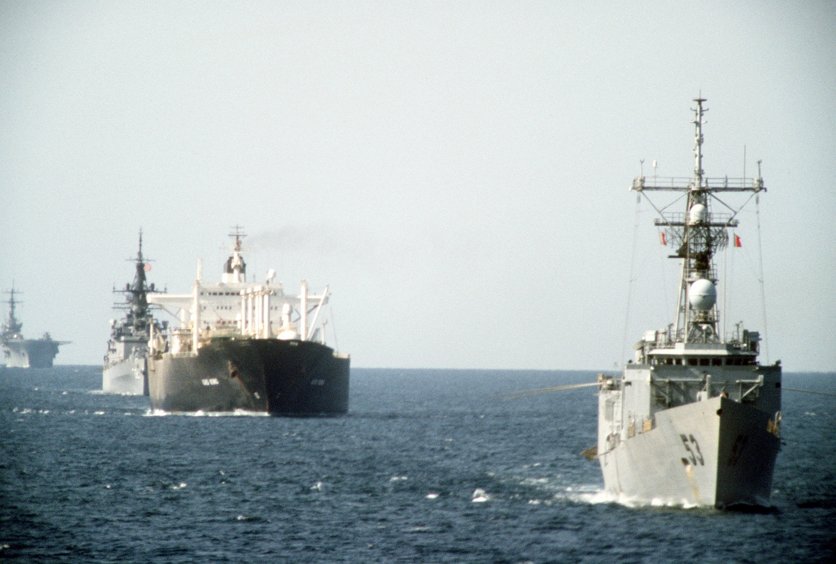 Литва закликала створити військово-морську коаліцію для розблокування портів України, - Guardian