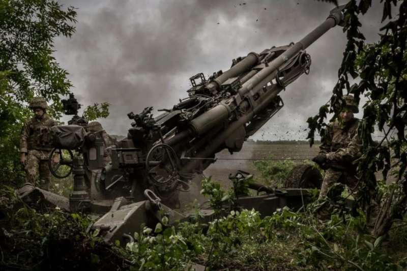 Найсмертоносніша зброя, яку досі надавав Захід, вже на полі бою в Україні, - The New York Times