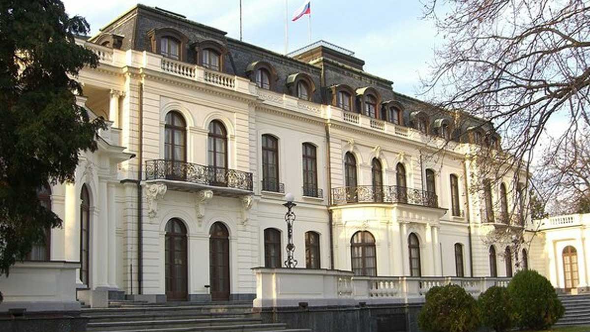 Чехія інспектує майно російського посольства в країні, - Radio Prague