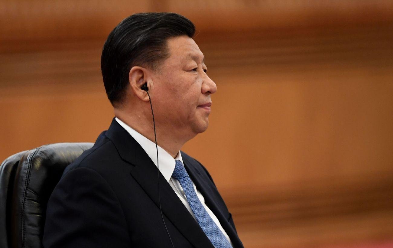 Як Сі Цзіньпін завдає шкоди економіці Китаю своєю негнучкою політикою - Economist