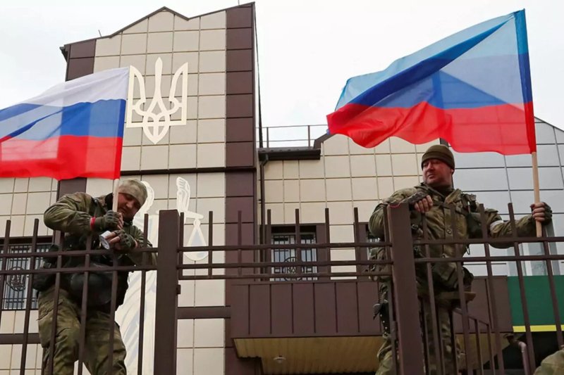 кремль продовжує репресії проти критиків вторгнення в Україну, - Associated Press