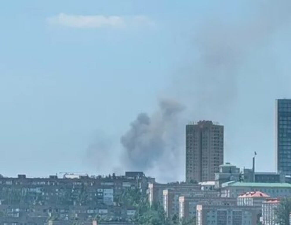 В окупованому Донецьку горить черговий склад із російськими боєприпасами