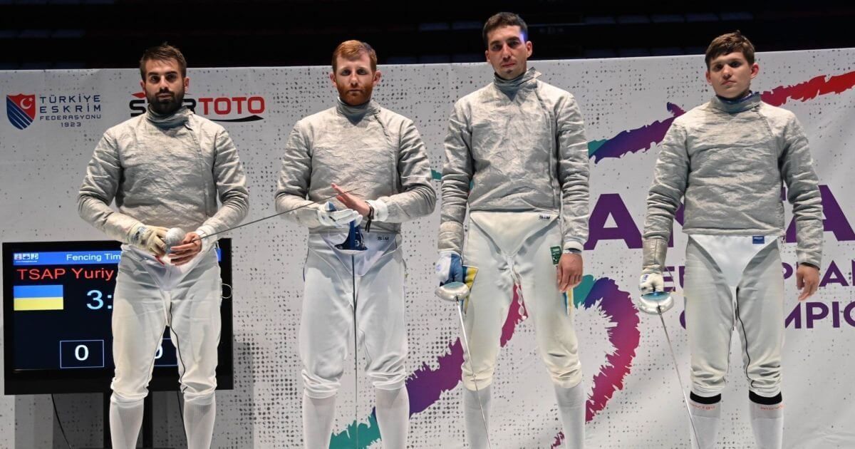 Чоловіча збірна України з фехтування на шаблях завоювала «срібло» на чемпіонаті Європи
