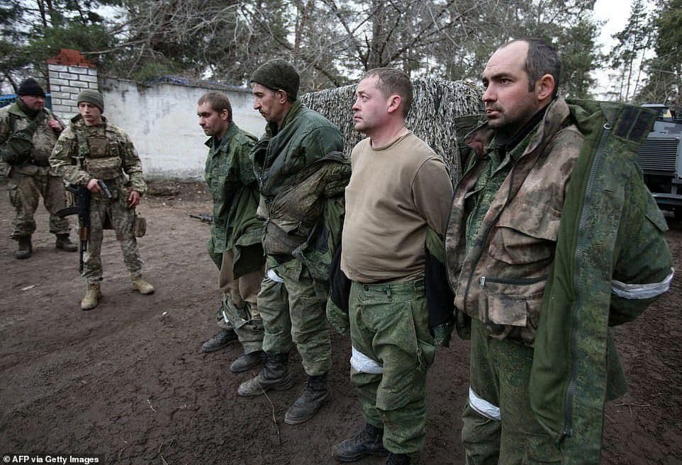 Росіяни дезертують та втікають: їх шукають у окупованому Криму
