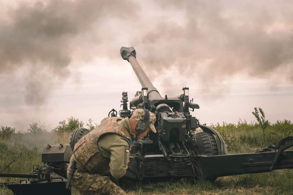 Одеські артилеристи за підтримки аеророзвідки завдають ударів по окупанту. ВІДЕО