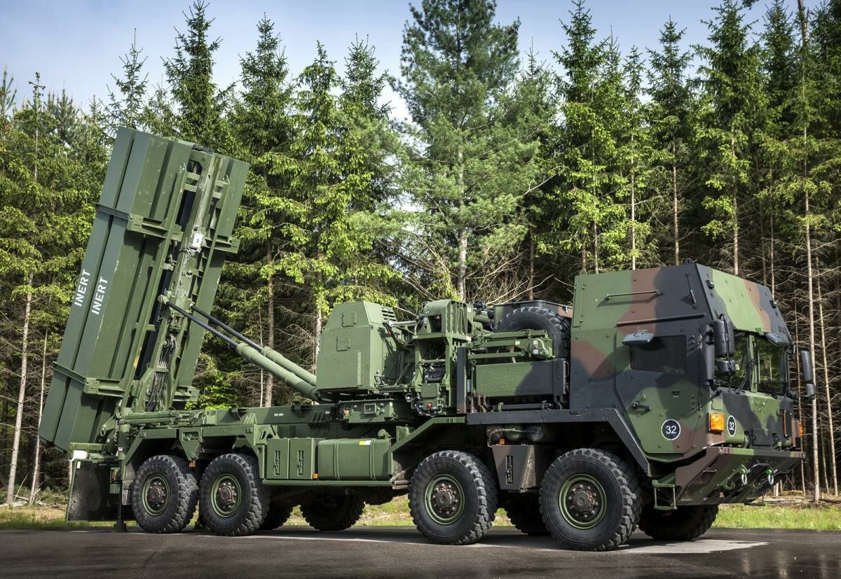 Україна хоче закупити одинадцять зенітно-ракетних комплексів Iris-T SLM