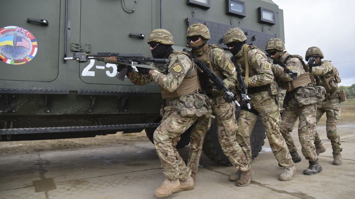Нова Зеландія направить 120 інструкторів для навчання українських військових у Великій Британії