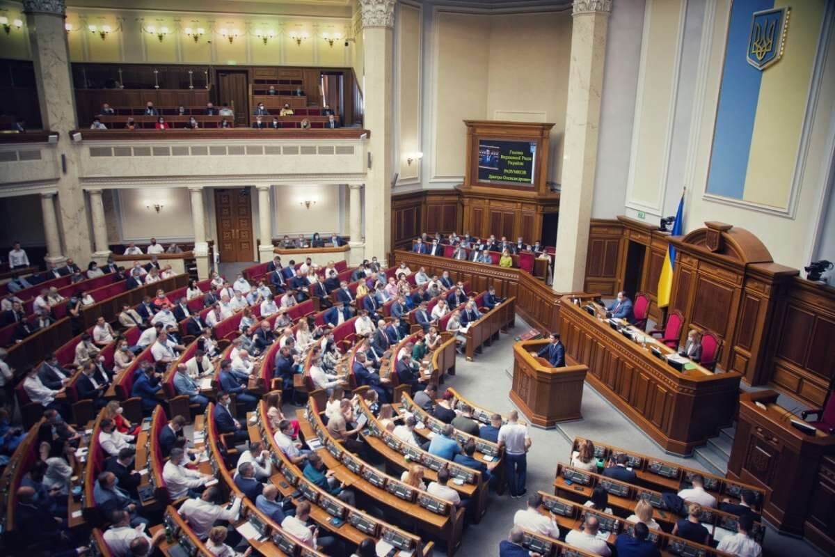 Україна може офіційно звернутися до ЄС із проханням заборонити видачу віз росіянам