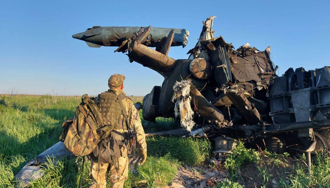 Українські морпіхи знищили Су-25 і кілька танків. ВІДЕО