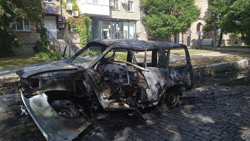 У Бердянську підірвали автомобіль Артема Бардіна «коменданта» міста. Ціль ліквідувана – ВІДЕО