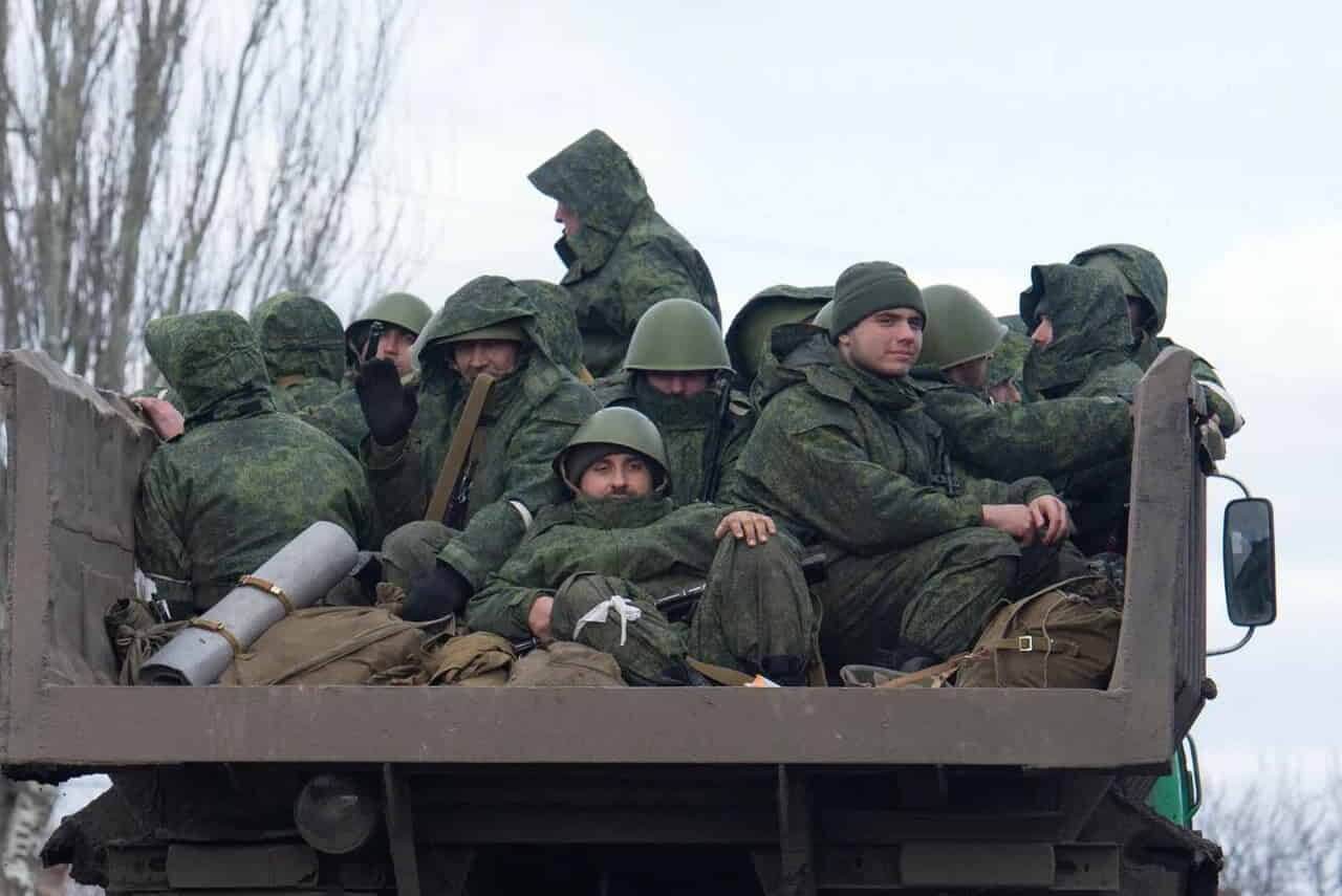 В деяких підрозділах російських окупантів майже половина поранених або загиблих