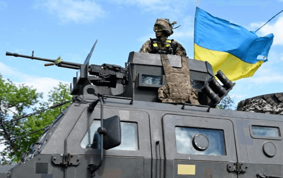 Данілов: «Війна в Україні не триватиме роками, але і на швидку перемогу розраховувати не варто»