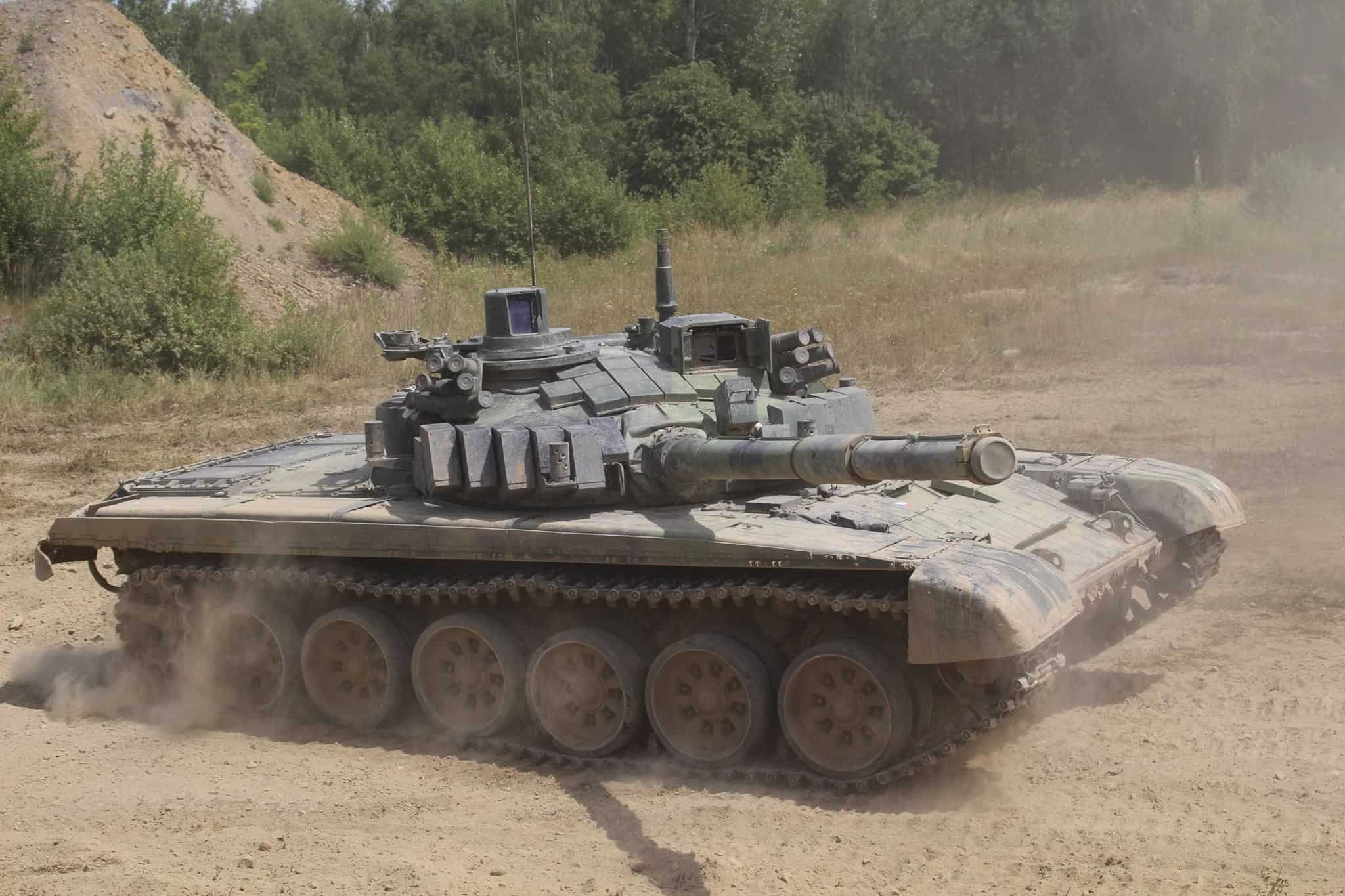 У Чехії збирають кошти для України на модернізований танк Т-72 Avenger