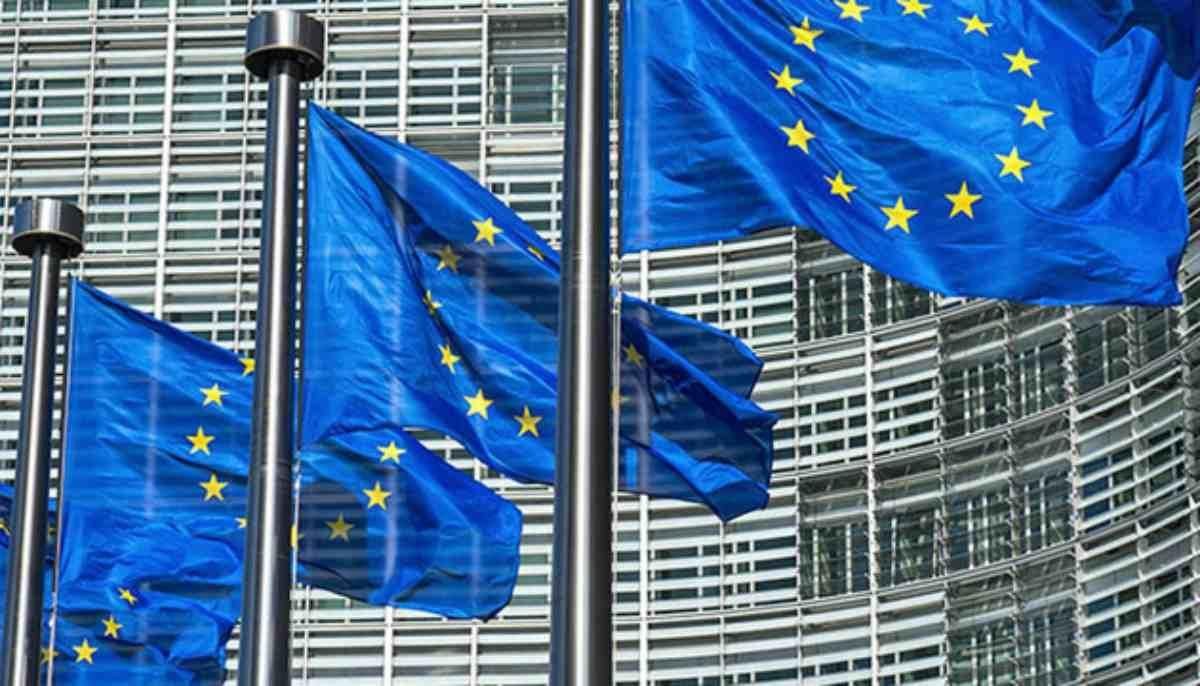 Євросоюз ще на півроку продовжив індивідуальні санкції щодо рф