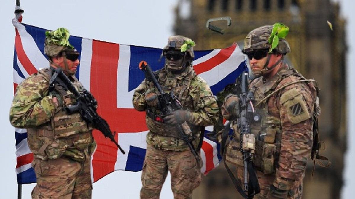Британія збільшить об'єми військової допомоги Україні в наступному році — Трасс