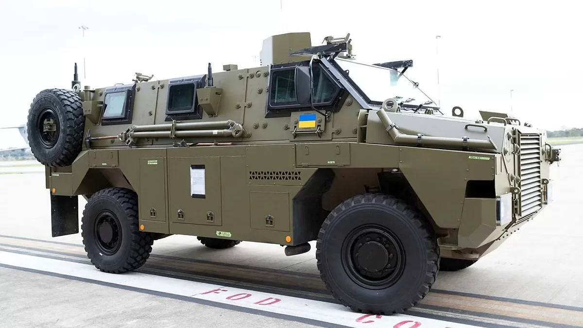 Україна запросила в Австралії додаткові бронемашини Bushmaster