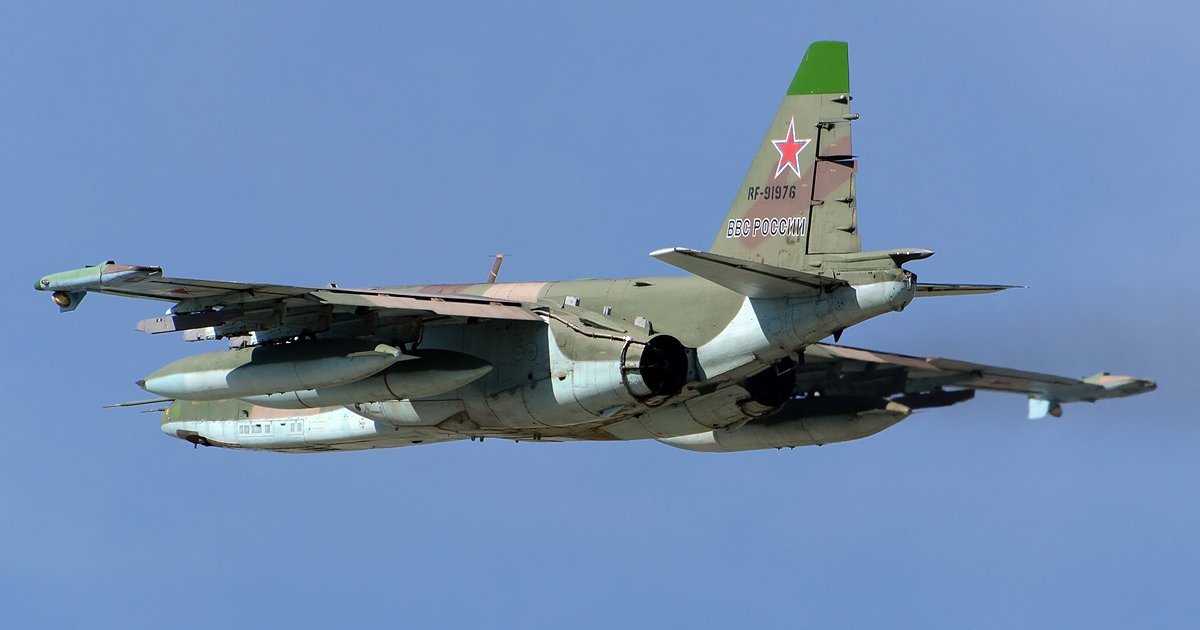 Знищено ворожий літак Су-25 в небі над Херсонщиною — Повітряні сили