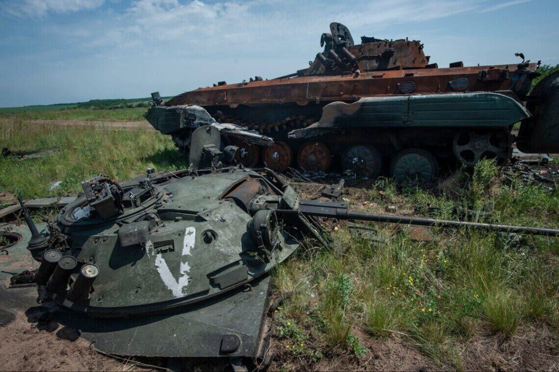 ЗСУ знищили 16 російських танків та 64 окупанти на півдні