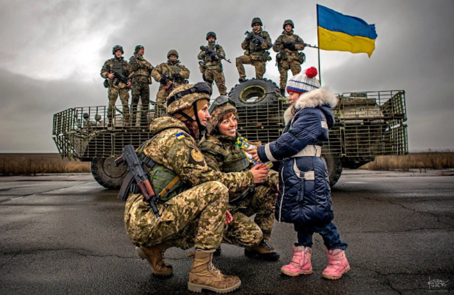 ЗСУ перетворили другу армію світу на жарт – Подоляк привітав захисників та захисниць України зі святом